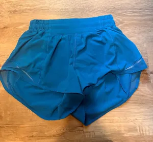 Lululemon Shorts Hotty Hot 2.5" thumbnail 1