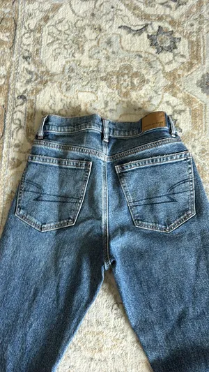 American Eagle Super High-Rise Straight Jeans thumbnail 4