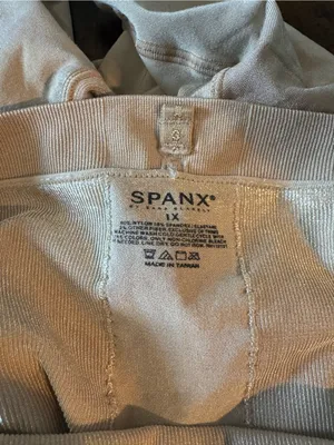 Spanx 1X Beige High‑Waist Shapewear Shorts thumbnail 3