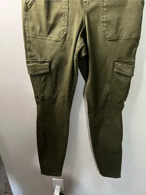Spanx Stretch Twill Shaping Sage Green Utility Cargo Ankle Pants thumbnail 4
