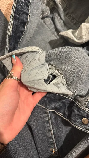 Cowgirl Tuff Co. Jeans thumbnail 4