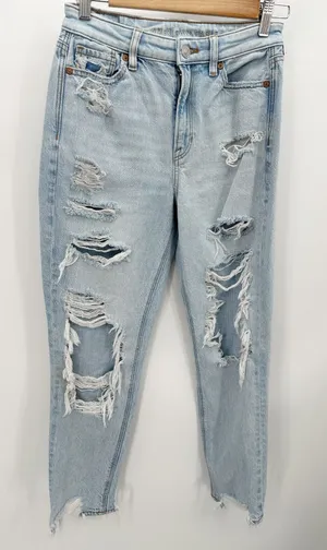 American Eagle AEO Jeans Women 0 Blue Light Wash Denim‎ Distressed Mom thumbnail 1