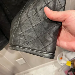 Cute vintage 90s black quilted leather broken in bomber jacket pockets festival thumbnail 6