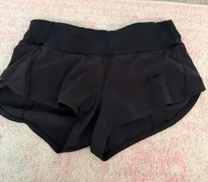 Black Lululemon Shorts 2.5" 4 Speed Up thumbnail 1