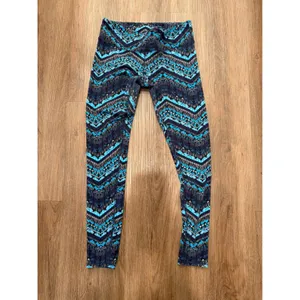Alo Yoga Womens Blue Geometric Chevron Print Activewear Leggings Size L 3678 thumbnail 2