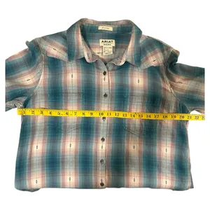 Ariat REAL Women’s Relaxed Plaid Western Shirt L 100% Cotton Teal Pink Button thumbnail 4