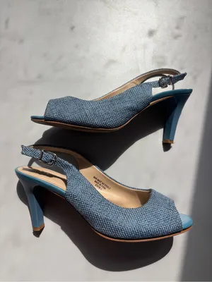 Queue Blue Woven Tweed Slingback Peep Toe Heels Women’s Size 9 Kitten Heel Pumps thumbnail 3