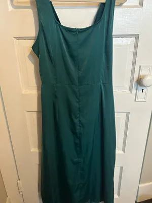 Kittenish Dress Midi thumbnail 7