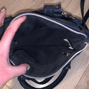 Navy blue vinyl small crossbody handbag thumbnail 4