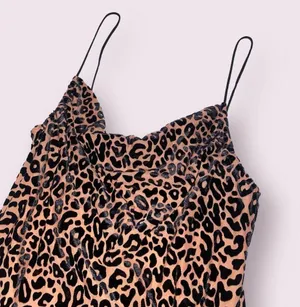 Altar’d State Leopard Cheetah Velvet Sleeveless Mini Dress Medium never worn thumbnail 3
