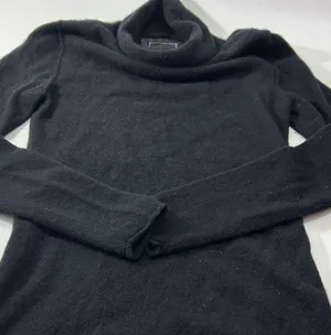 Black Turtleneck Top old Navy Cashiers thumbnail 1