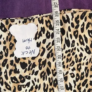 Milano size large leopard print sleeveless blouse with ruffles EUC Tan thumbnail 5