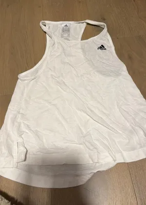 Adidas Top thumbnail 1
