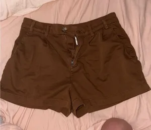 Free people shorts thumbnail 1