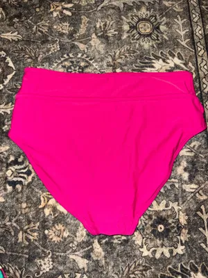 Old Navy Swimsuit thumbnail 7
