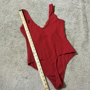 Colsie Lace‎ Trim Ribbed Knit Bodysuit Women XL Red V-Neck Sleeveless Coquette thumbnail 4