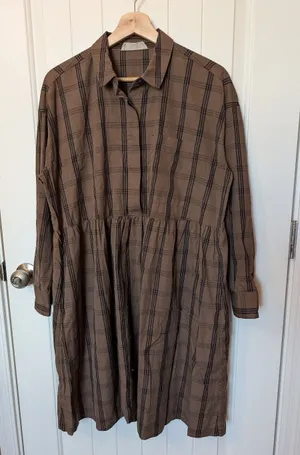 NWOT Everlane The Field Checkered Oversized Midi Dress Small Brown/Black thumbnail 1