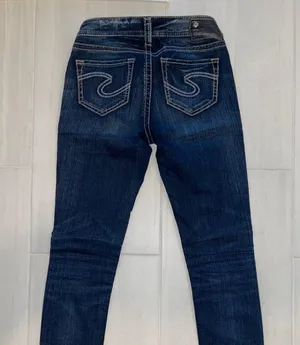 Suki Jeans thumbnail 2