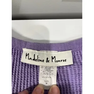 Madeline &‎ Monroe Purple Waffle Knit Cropped V Neck Long Sleeve Top Size M thumbnail 6