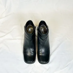 Vintage 90s Covington Black Leather Fawn Square Toe Booties Ankle Boots~7~ thumbnail 3