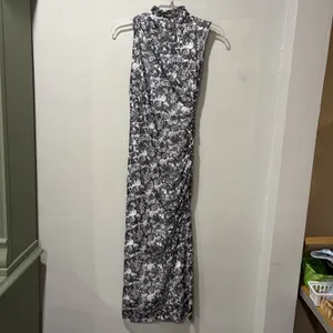 Betsey Johnson sleeveless Midi dress Mock‎ Neck Sleeveless XS Black White Floral thumbnail 12