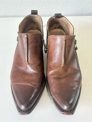 Frye Poined Toe Ankle Boots Brown Leather Western Block Heels Women’s Size 8 B thumbnail 2
