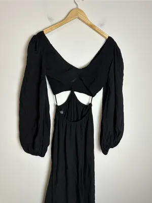 Indah Julie Solid Ruched Bodice Cutaway Maxi Dress in Black Sz M thumbnail 4