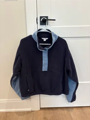 Athleta Navy and Blue Quarter Snap Fleece Size Medium thumbnail 2