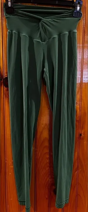 OFFLINE By Aerie Real Me Xtra 7/8 Crossover Leggings Regular Rise Size S Green thumbnail 1