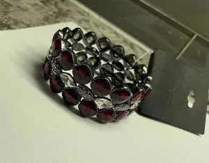 Kohl’s NWT Gunmetal Red Rhinestone Stretchy Stretch Bracelet MSRP $34 -Nice Gift thumbnail 1