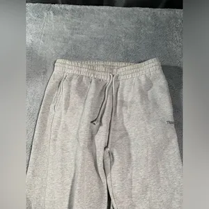 Aritzia TNA sweatfleece Gray Jogger Sweatpants boyfriend fit small thumbnail 2