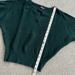Express sweater thumbnail 4