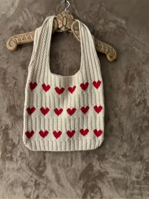 Women’s Cream Knit Heart Tote Bag with Red Hearts thumbnail 3
