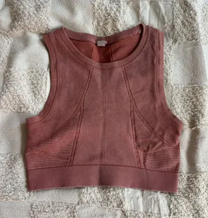 Aerie Top Tank thumbnail 1