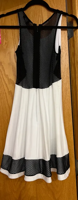 White Size XS thumbnail 2