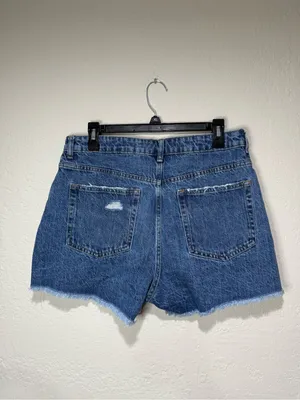 H&M Dark Wash High Waisted Distressed Denim Cut-Off Shorts Size 14 thumbnail 3