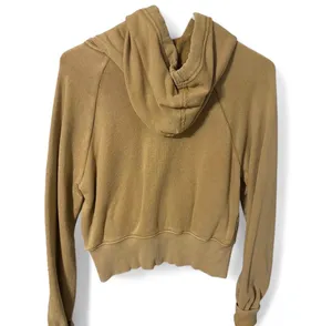 Tan Offline by Aerie zip-up hoodie size XS fits more like a medium. It supposed to fit oversized so I went with an xs for a fitted look. Accepting all offers. Excellent condition thumbnail 2