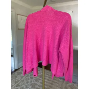 Wild Fable Cardigan Bright Rose Hot Pink‎ 3 Button Barbie Preppy Valentines Boho thumbnail 3