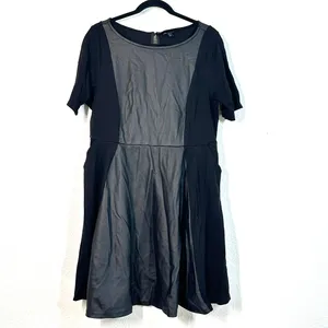 1X 14-16 Torrid black faux-leather panel fit-and-flare short-sleeve dress Mini thumbnail 2
