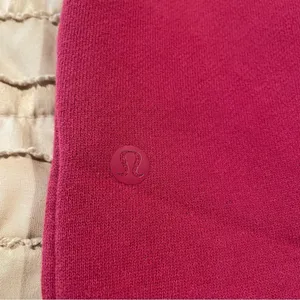 Lululemon Scuba Relaxed Fit High Rise Jogger Pants Pomegranate Pink Red 4 W5CV9S thumbnail 3