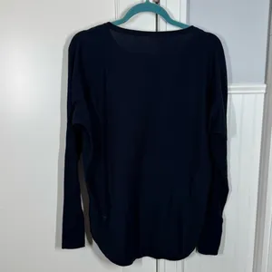 Lululemon 100% cotton‎ Long Sleeve Sweater Navy Blue Size 8 Layer Capsule thumbnail 2