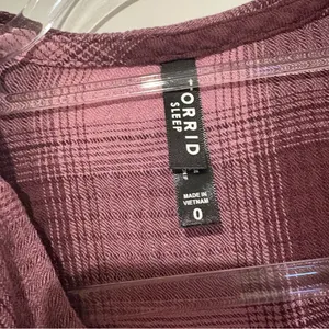Torrid Gauze Button Through Epic Plaid‎ Short Sleeve Pocket Sleep Shirt Pink 0 thumbnail 4