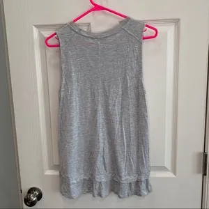 3/$25 - Banana‎ republic gray tank size medium thumbnail 3