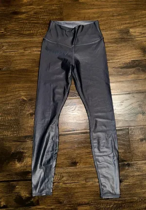 Alo High Waist Shine Leggings Anthracite Shine Size Small NWOT thumbnail 2