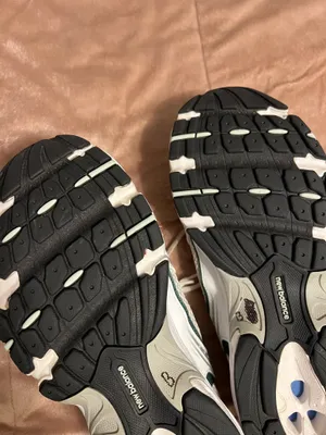 530 Women’s New Balance Shoes thumbnail 5