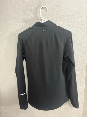 Nike Women’s Quarter-Zip Dri-Fit thumbnail 3