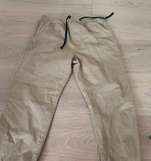 beige american eagle pants  thumbnail 1