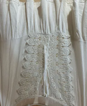 Forever 21 White Flowy Tank Top thumbnail 3