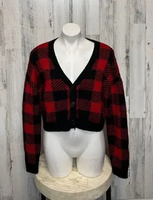 No boundaries sweater thumbnail 1
