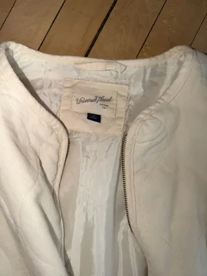 Universal Threads Puffer Jacket thumbnail 2